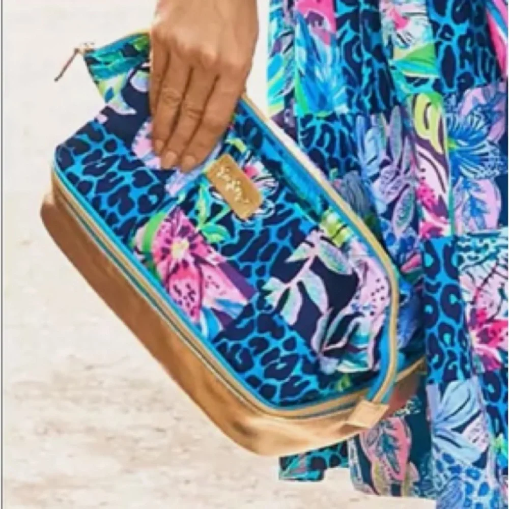 RARE NWT Lilly Pulitzer Pop Up Party Patch Makeup Pouch